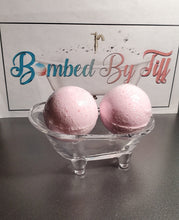 Load image into Gallery viewer, Bath Bombs